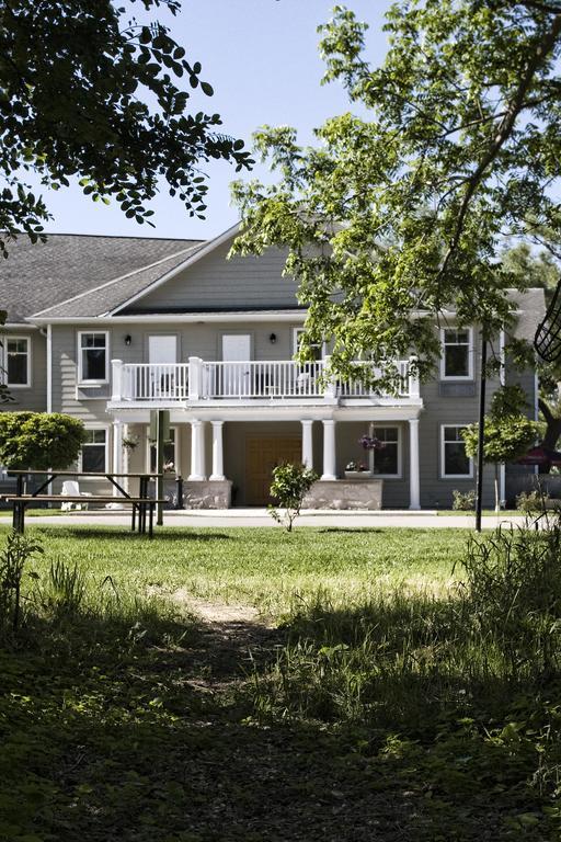 Stone Willow Inn Saint Marys Екстериор снимка