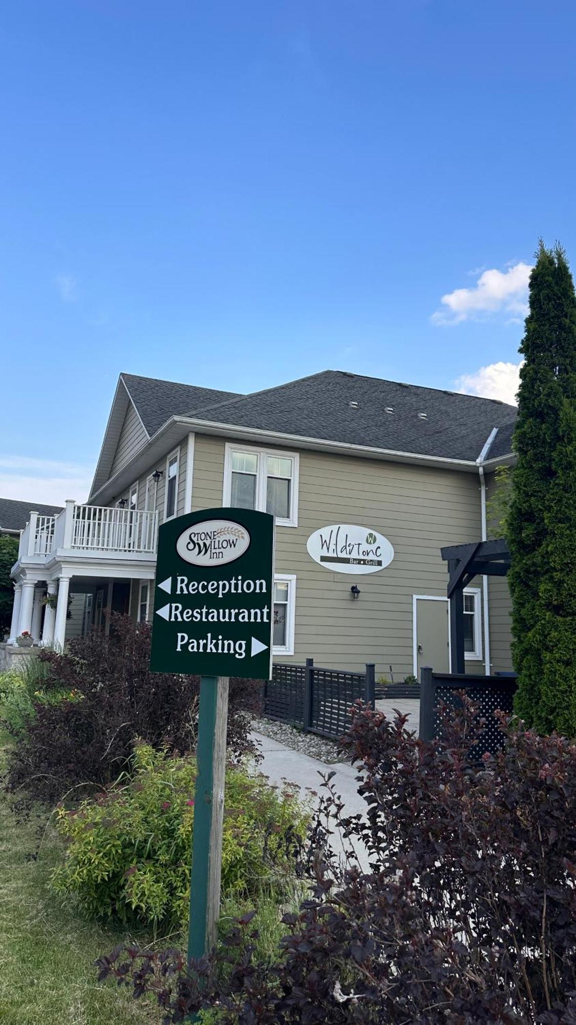 Stone Willow Inn Saint Marys Екстериор снимка
