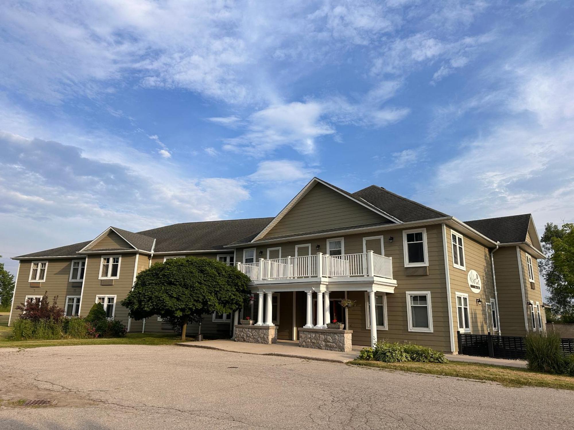 Stone Willow Inn Saint Marys Екстериор снимка