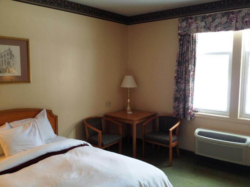 Stone Willow Inn Saint Marys Екстериор снимка