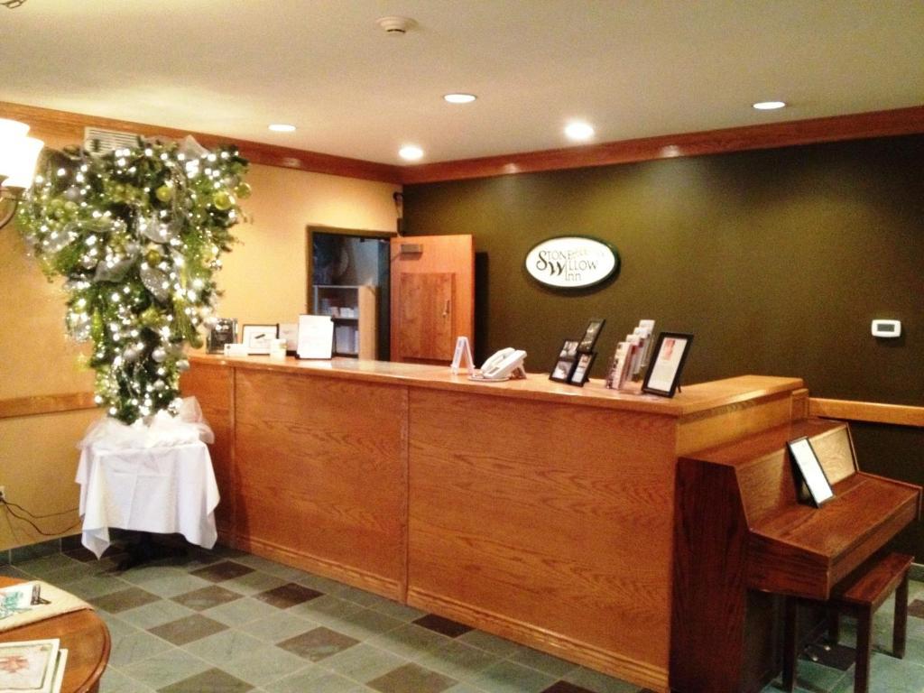 Stone Willow Inn Saint Marys Екстериор снимка